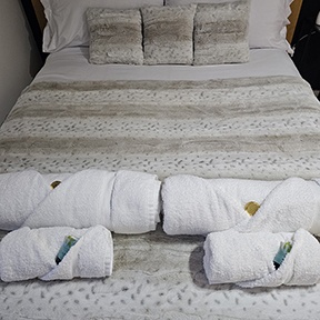 Airbnb Cleaner UK